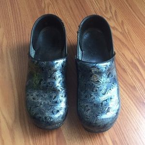 Dansko Women’s Clogs